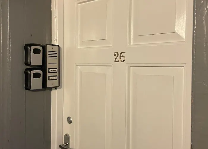 Castle View - The Hideout *