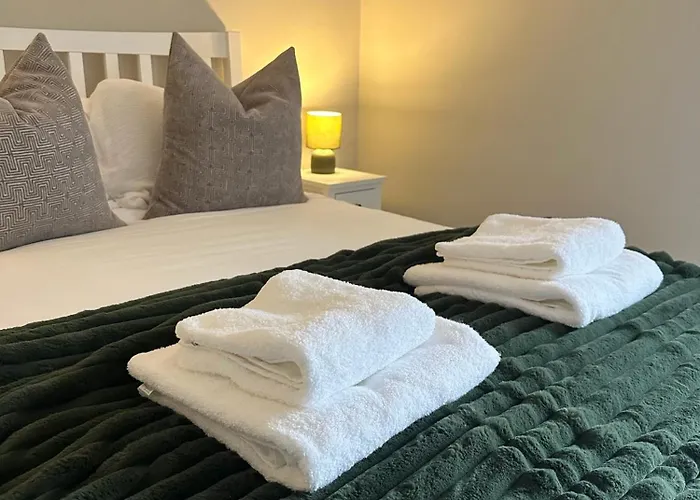 Castle View - The Hideout *